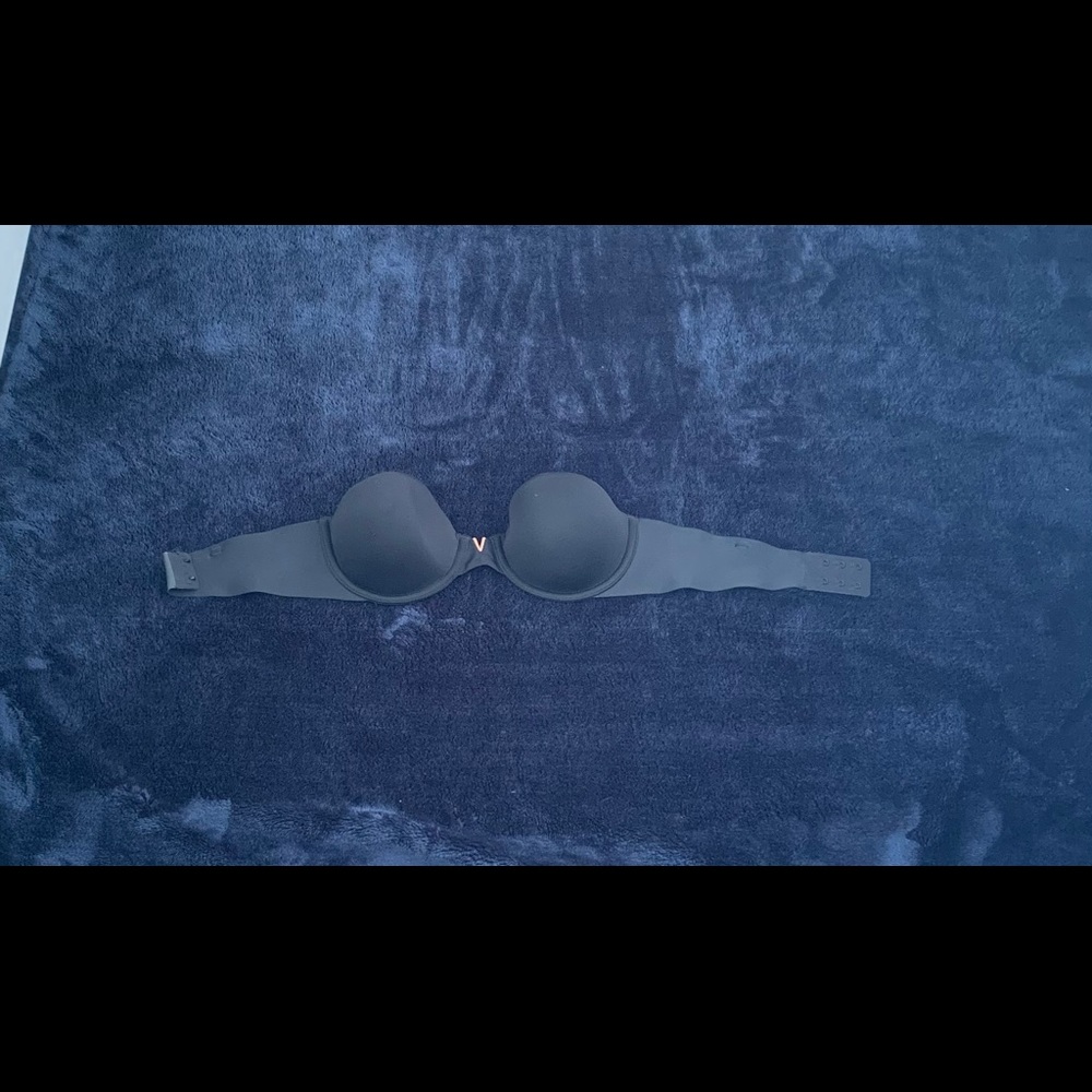 Victoria secret strapless bra